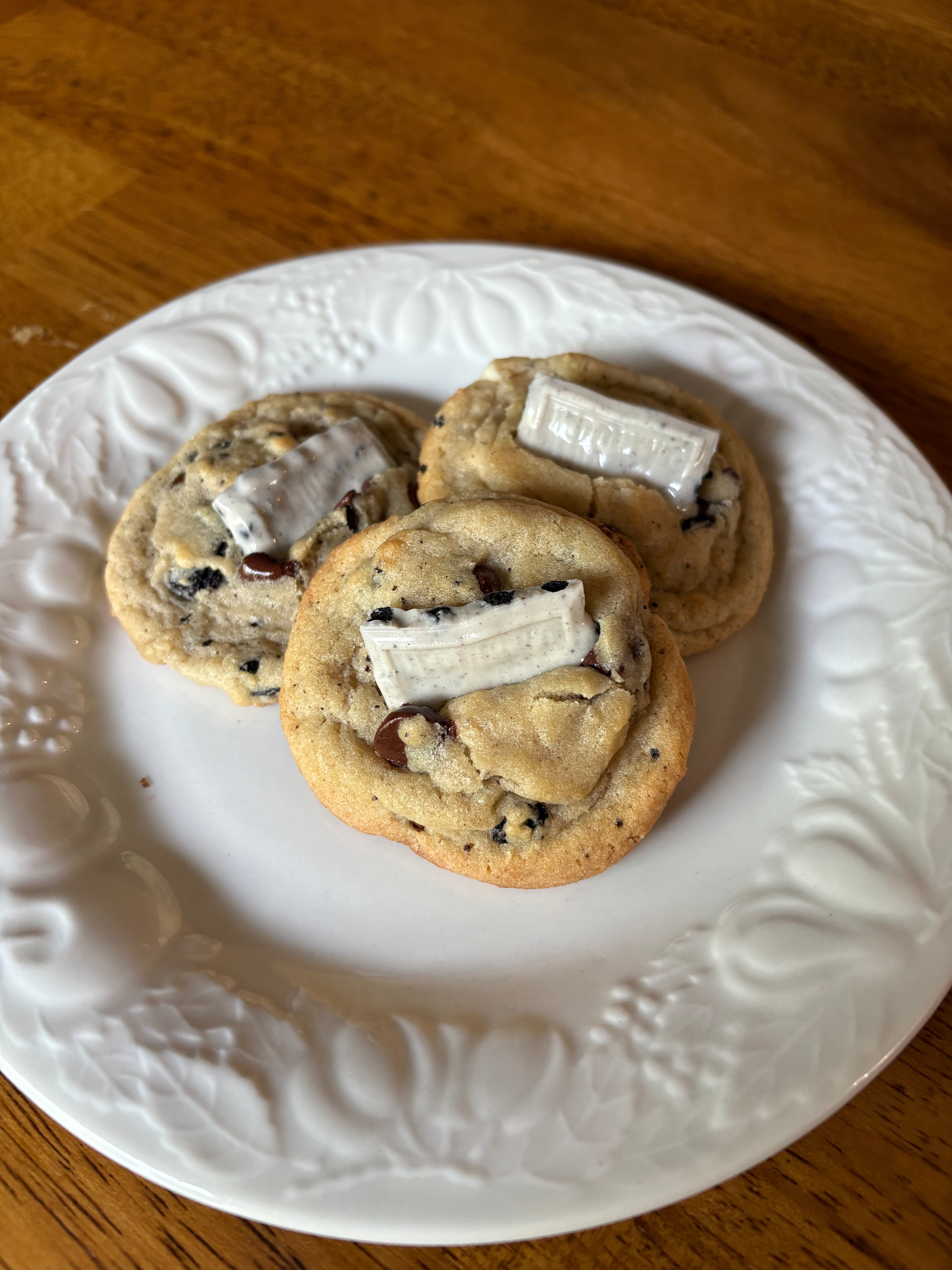 Cookies & Cream Cookies